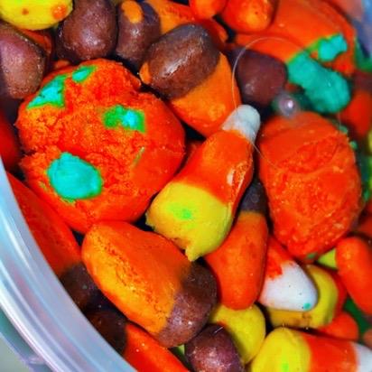 Candy Cornucopia Tub-over a lb!