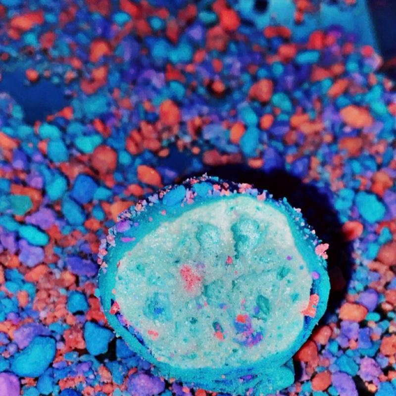 Cotton Candy Blue Tub