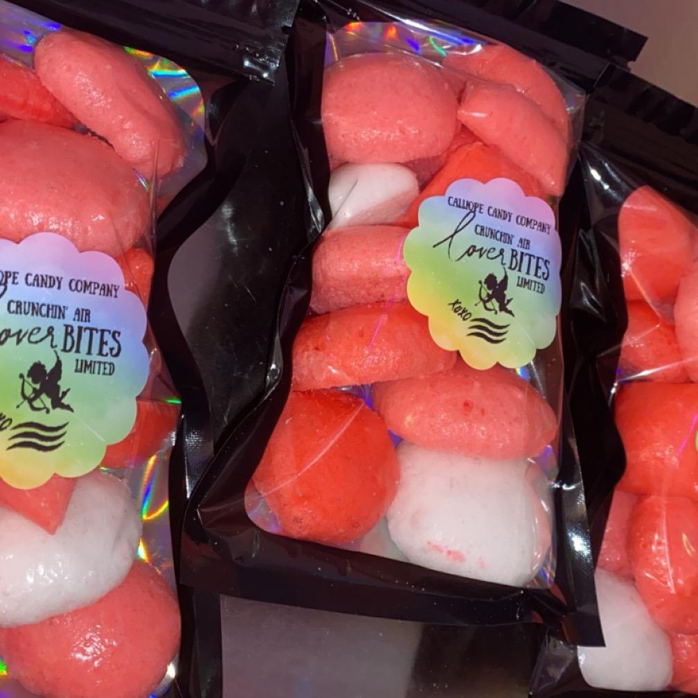 Crunchin’ Air Lover Bites Freeze Dried Treat-limited Valentine Edition
