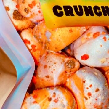 Peaches and Cream Crunchers Live